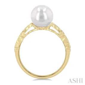 1/10 ctw 8x8MM Cultured Pearl and Round Cut Diamond Ring in 14K Yellow Gold