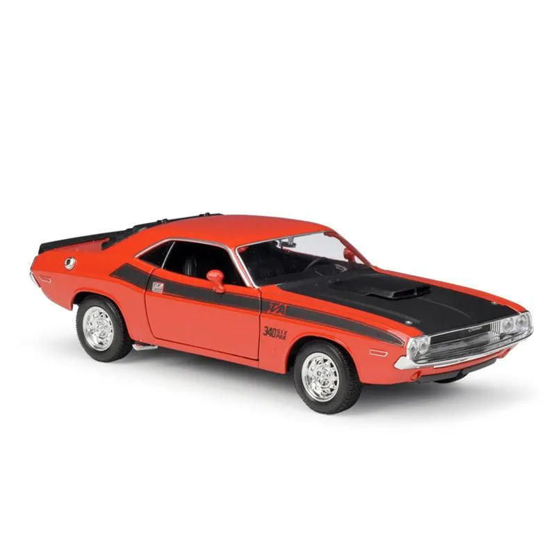 1:24 Dodge Challenger T/A 1970 Alloy Model Car