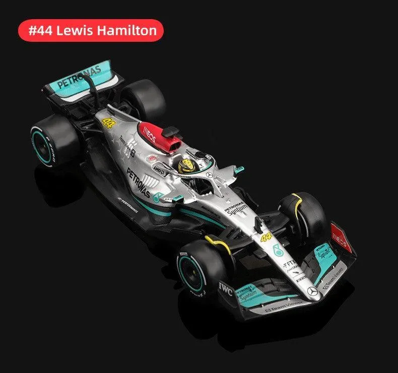 1:43 Mercedes AMG Petronas F1 Team W13 (2022) Alloy Model Car