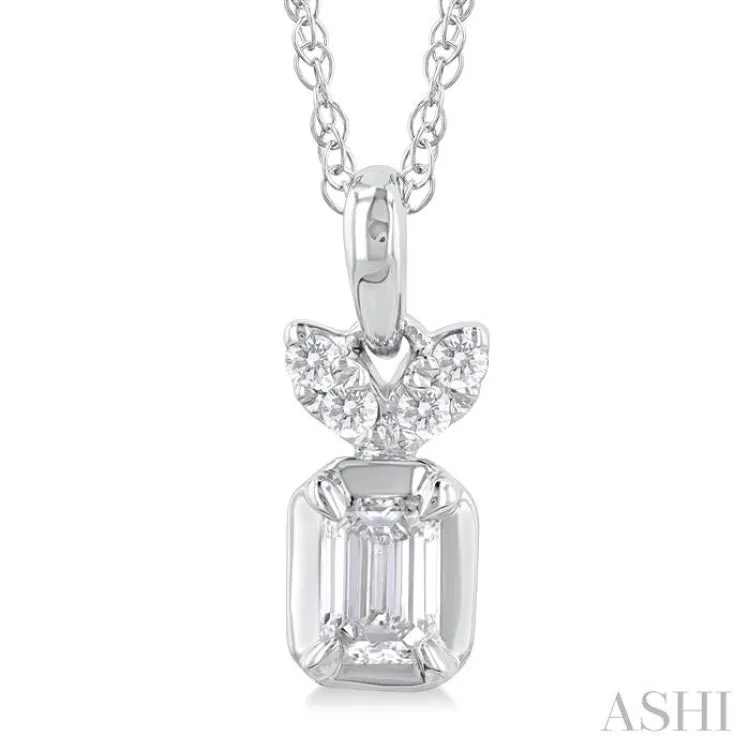 1/5 ctw Emerald and Round Cut Diamond Fashion Pendant With Chain in 14K White Gold