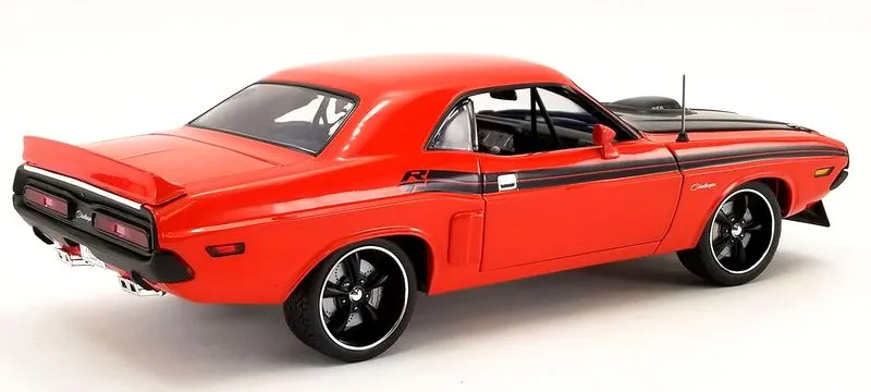 ACME 1/18 Scale Diecast A1806015 - 1971 Dodge Hemi Challenger R/T Fireball