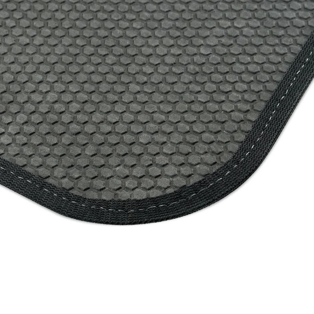 Crowgodshi Car Mats (2x Front), GOLD