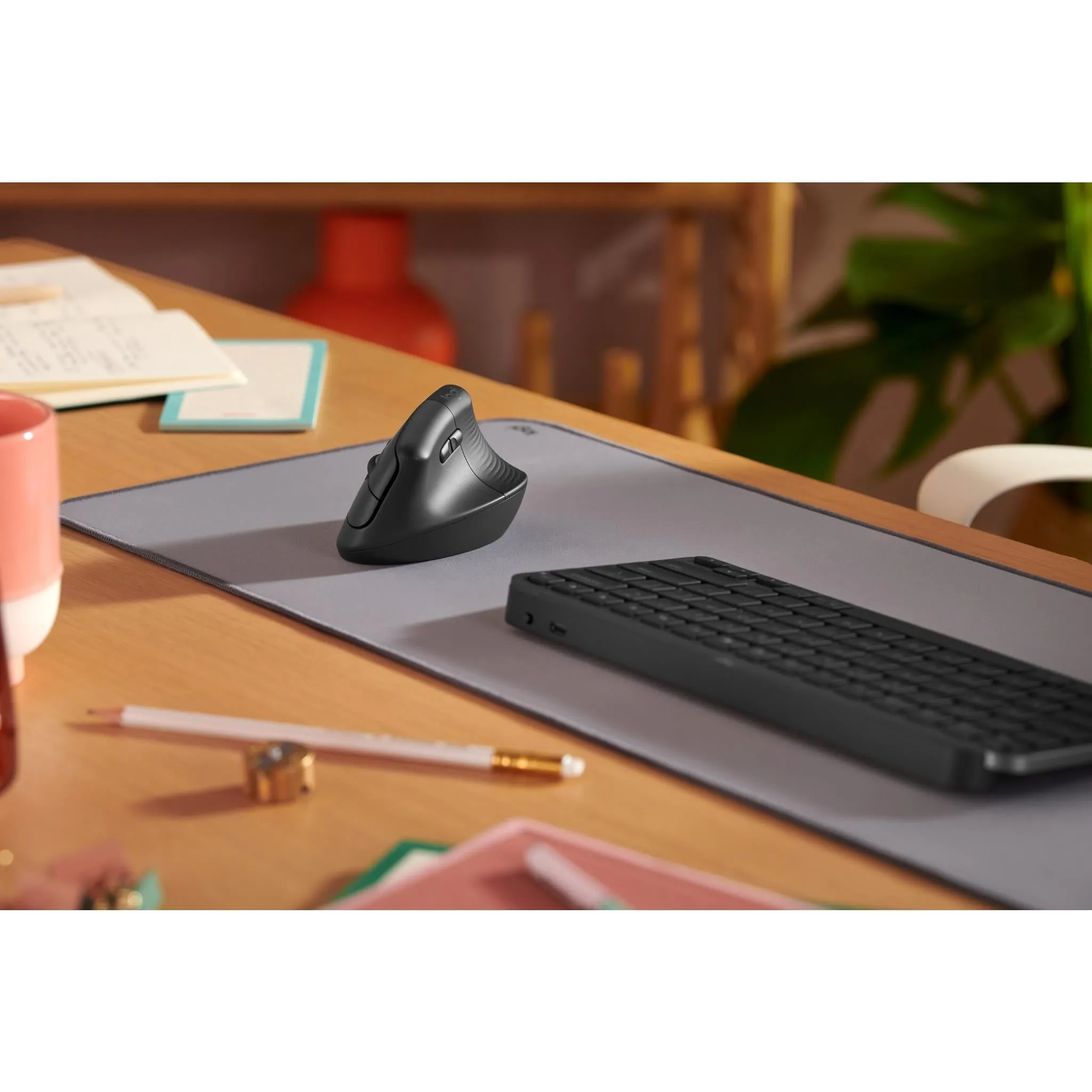 Logitech Lift Vertical Ergonomic Mouse (Graphite)