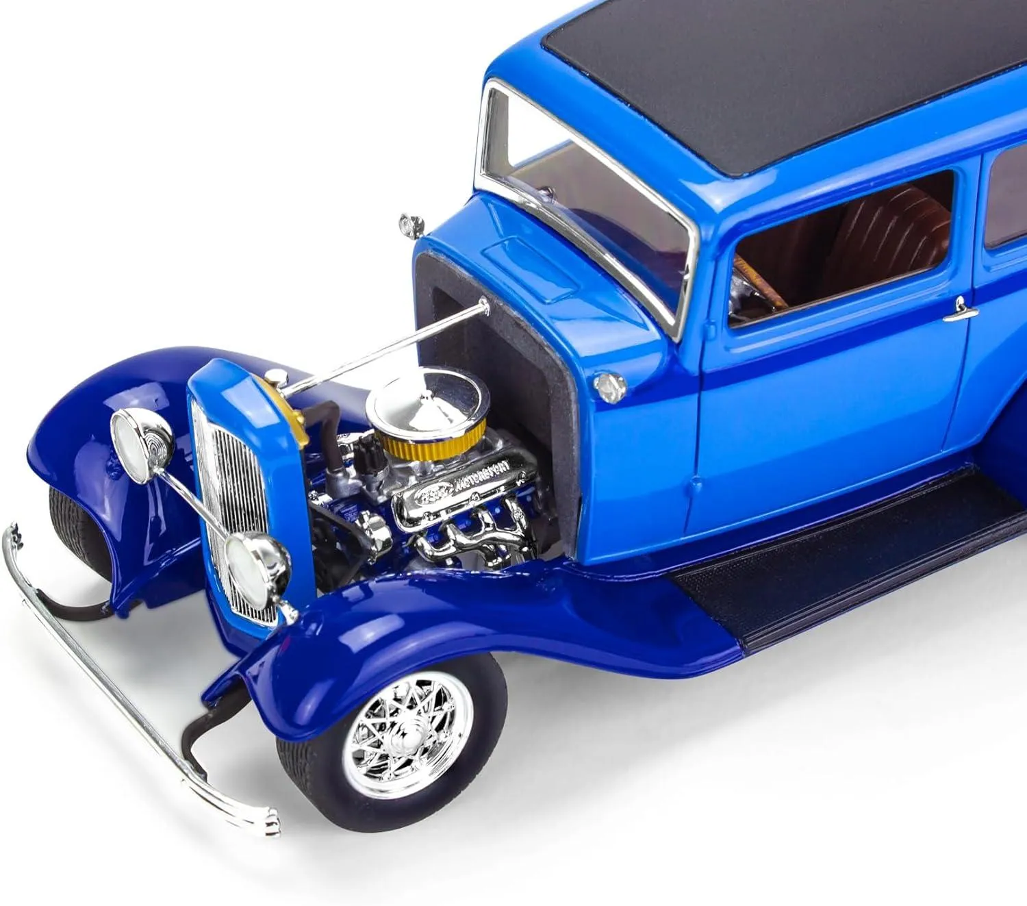 Revell 1932 Ford Tudor Sedan 2 in 1 1/25 Model Kit