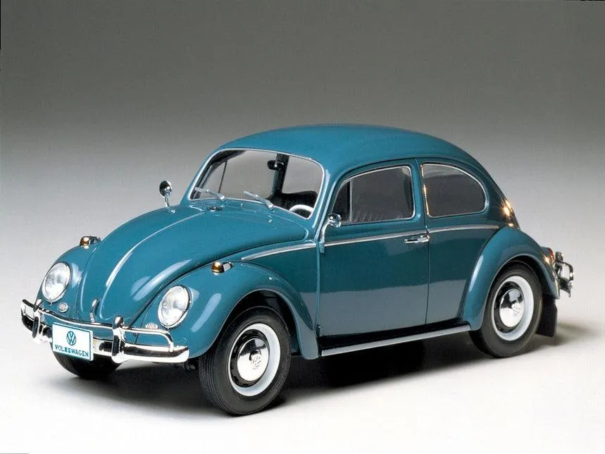 Tamiya 24136 1966 Volkswagen 1300 Beetle 1/24 Model Kit