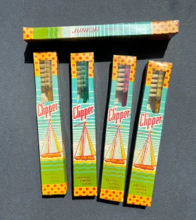 Vintage EMPIRE MADE Junior CLIPPER TOOTHBRUSH MINT in Original Box